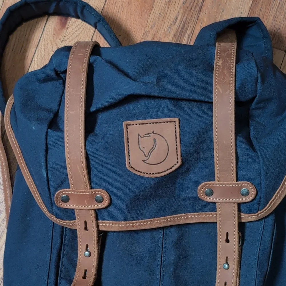 Fjällräven Rucksack No. 21 G G-1000 Navy Blue Leather Straps Backpack Unisex